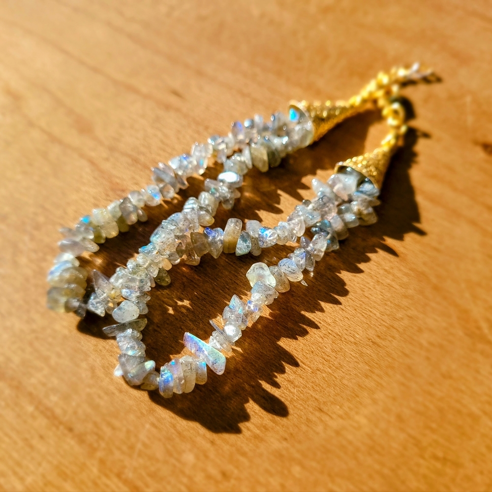 Like New Cost Plus World Market Labradorite Goldtone Bracelet